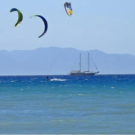فندق Smart Rhodes 3*