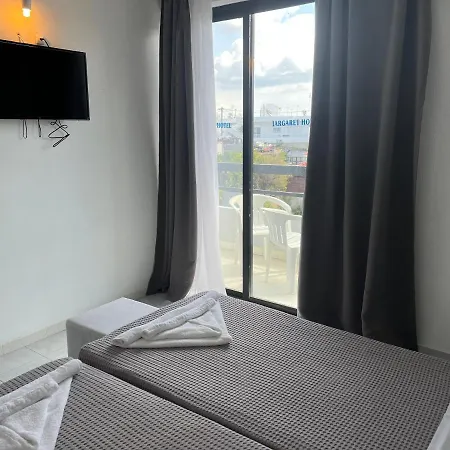 فندق Smart Rhodes 3*